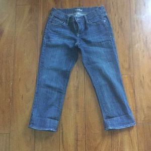 Old Navy “the Flint” Crop & Flare Jeans Size 2